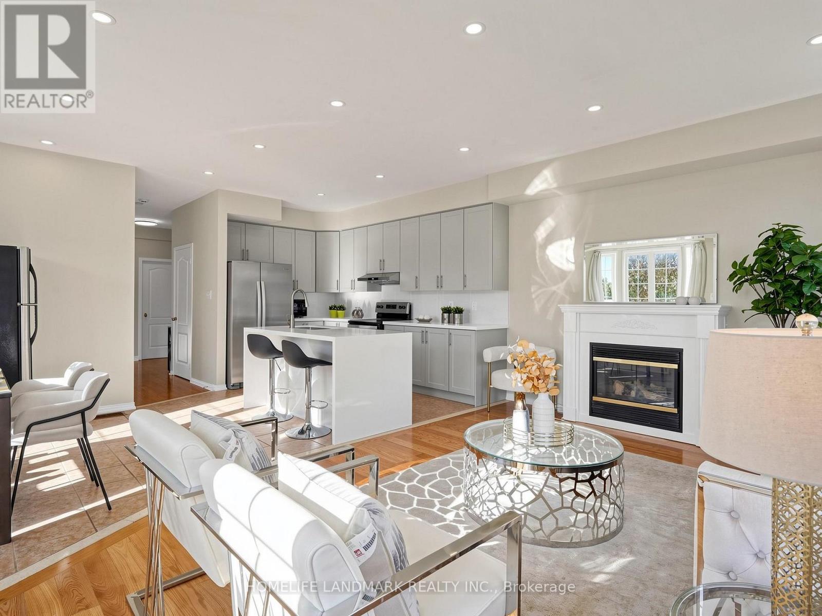 60 DELABO DRIVE, Toronto (York University Heights) — photo 4
