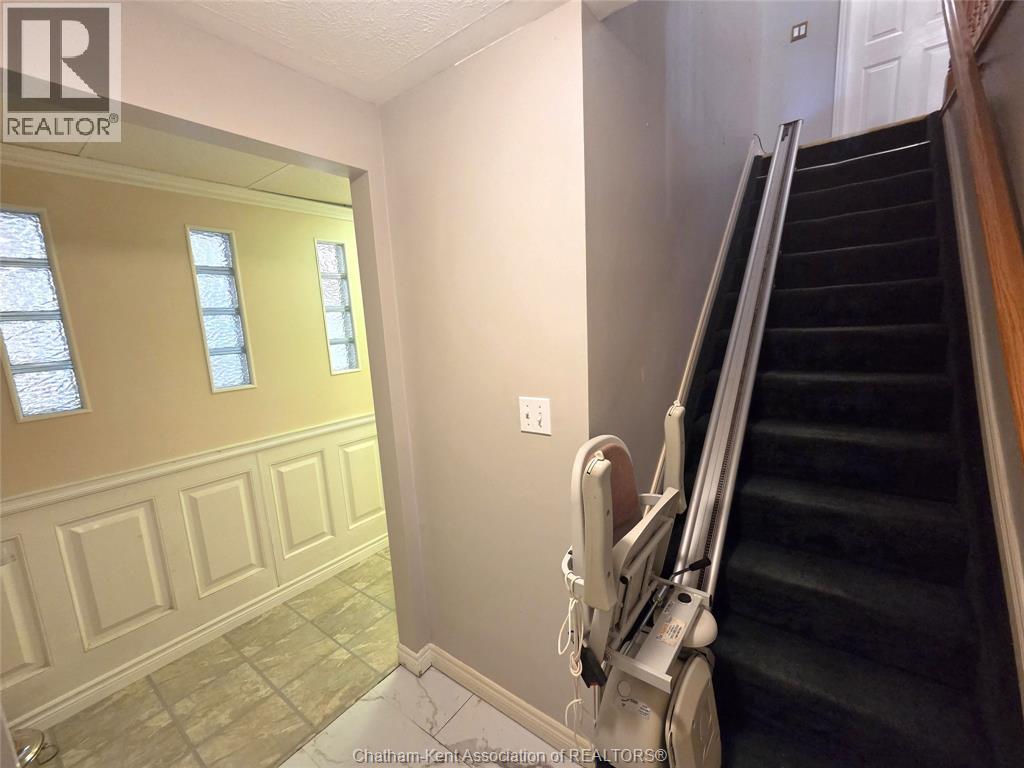 913 St George STREET - 21