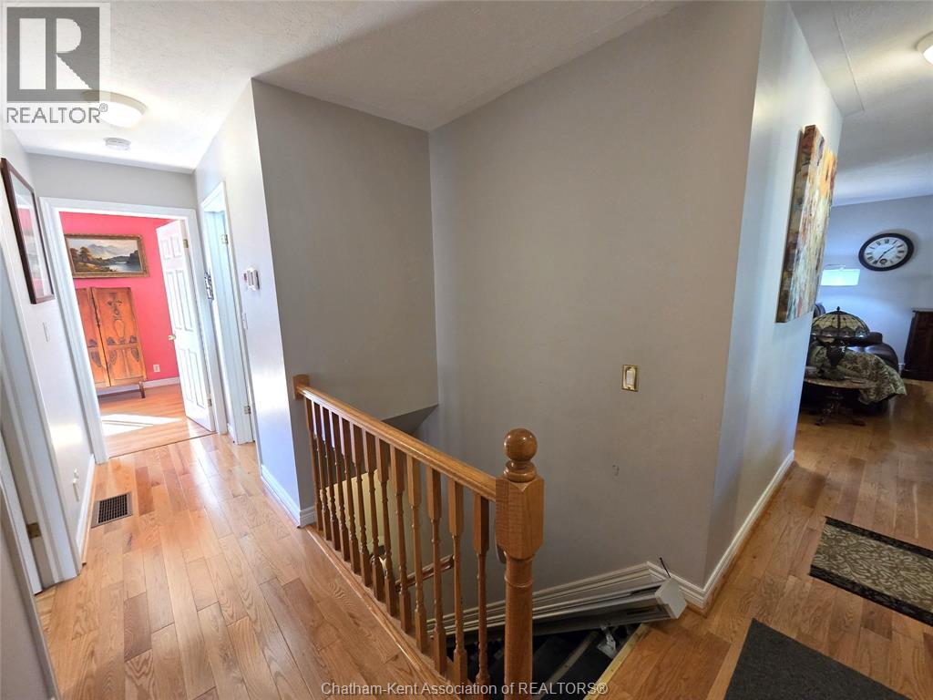 913 St George STREET - 20