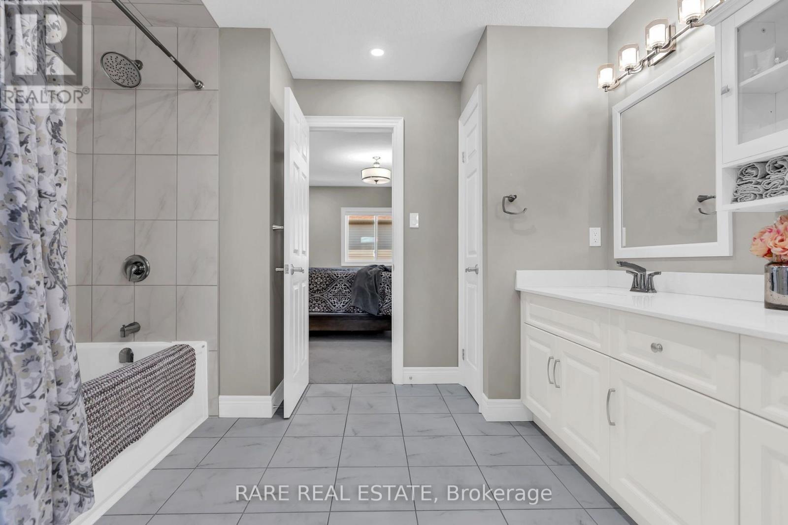 753 Pasture Rose Street, Waterloo, ON photo 11