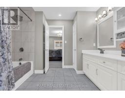 753 Pasture Rose Street, Waterloo, ON N2V0C2 Photo 11