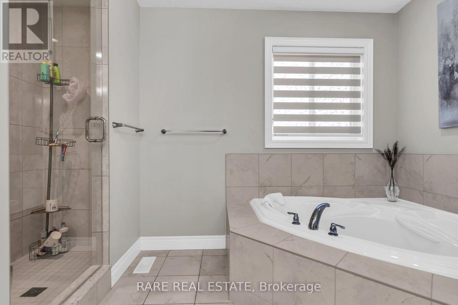 753 Pasture Rose Street, Waterloo, ON photo 13
