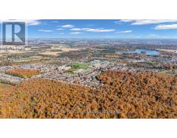 753 Pasture Rose Street, Waterloo, ON N2V0C2 Photo 19