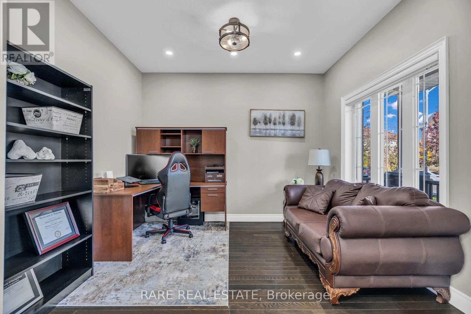 753 Pasture Rose Street, Waterloo, ON photo 7