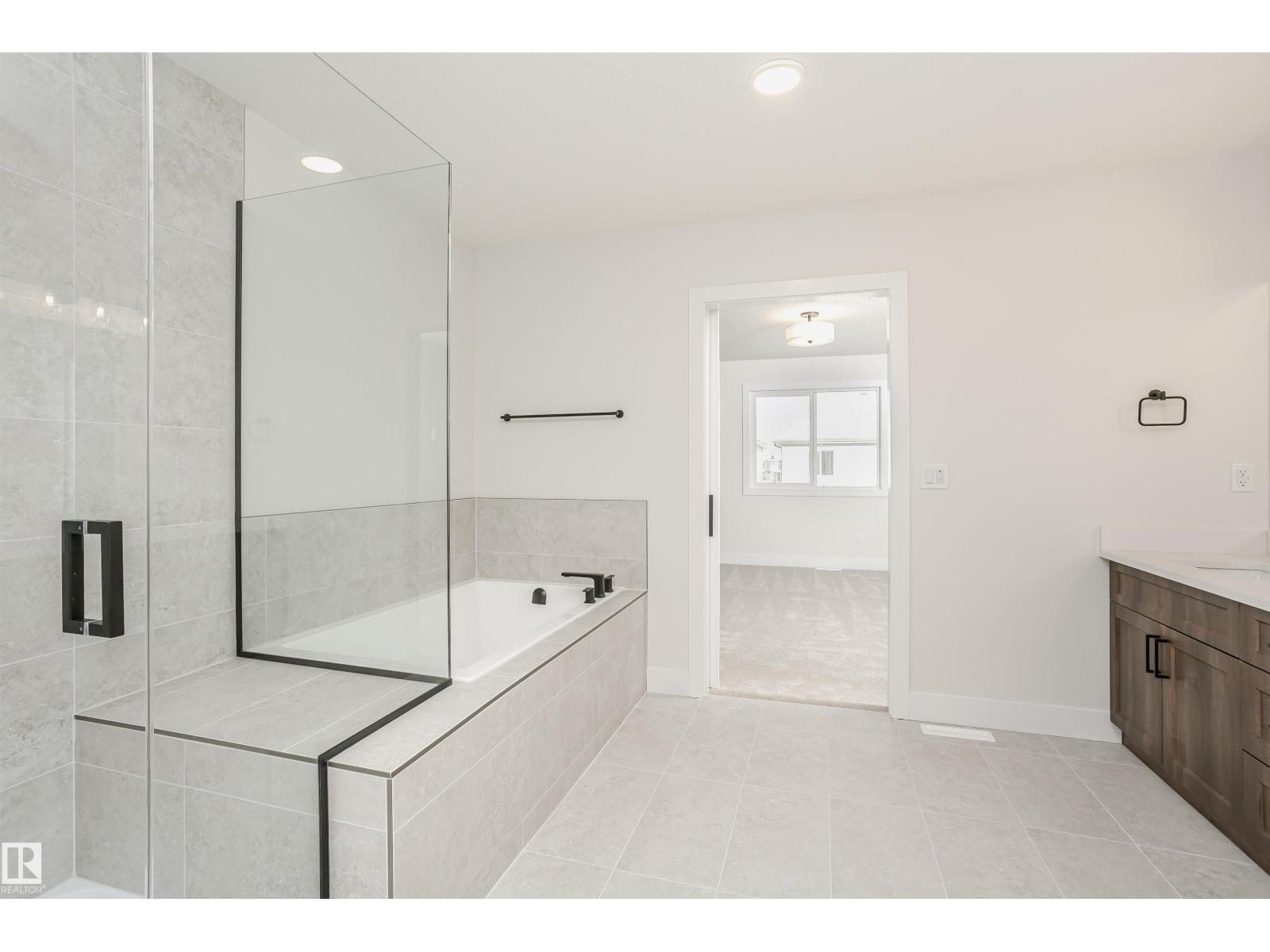 6302 Dansereau Crescent, photo 44