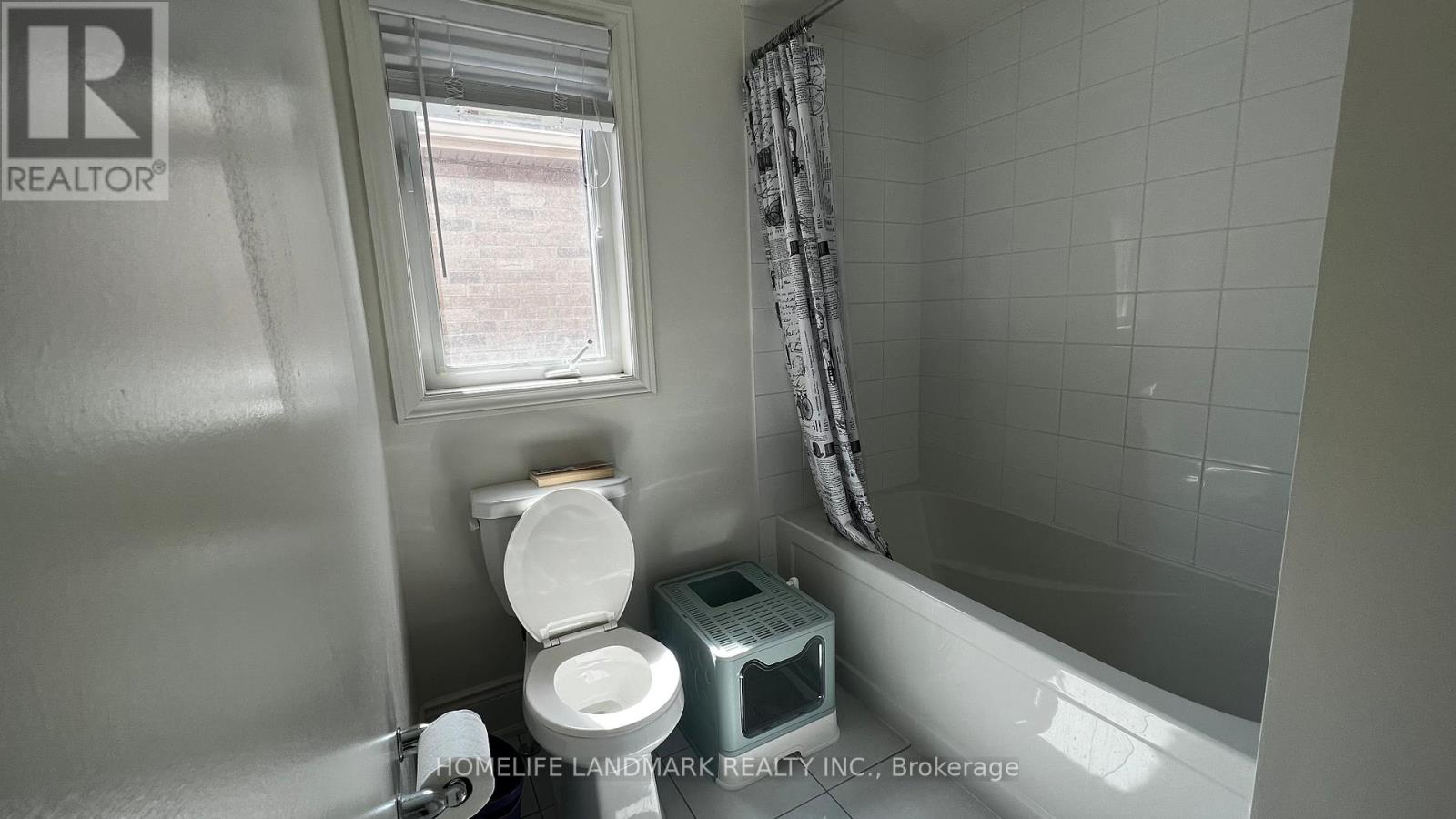 19 WARREN MCBRIDE CRESCENT, Aurora — photo 5