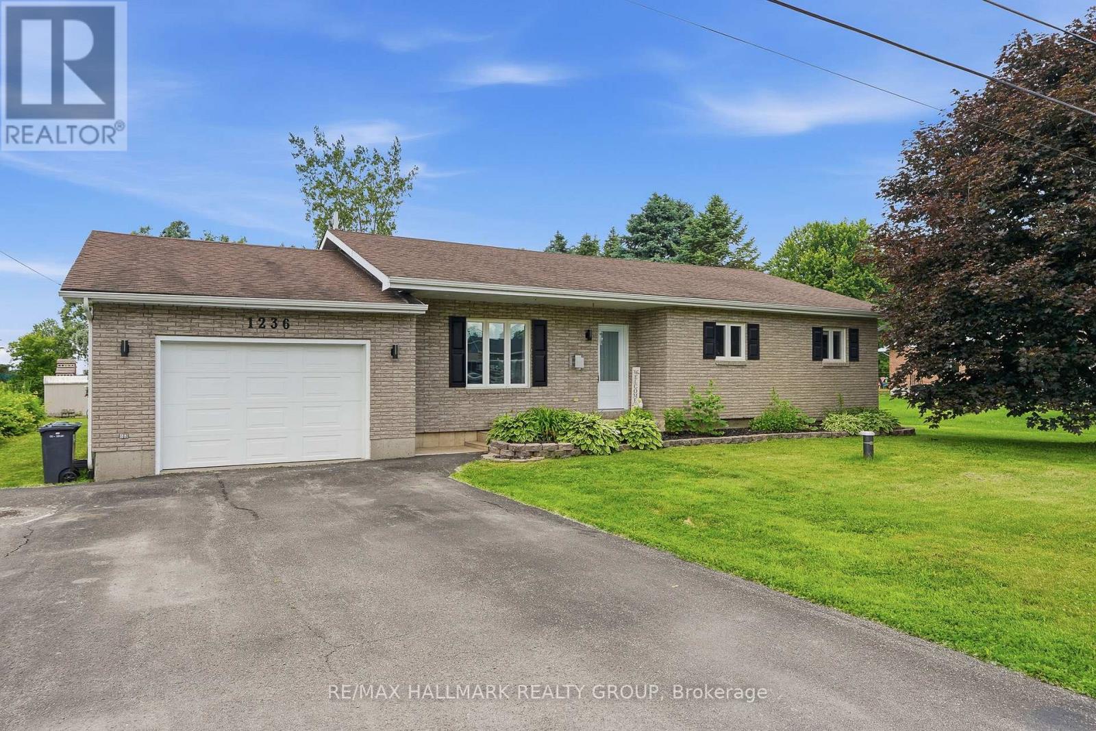 1236 ST ALBERT ROAD, Russell — photo 4