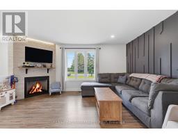 1236 St Albert Road, Russell, ON K0A1W0 Photo 7