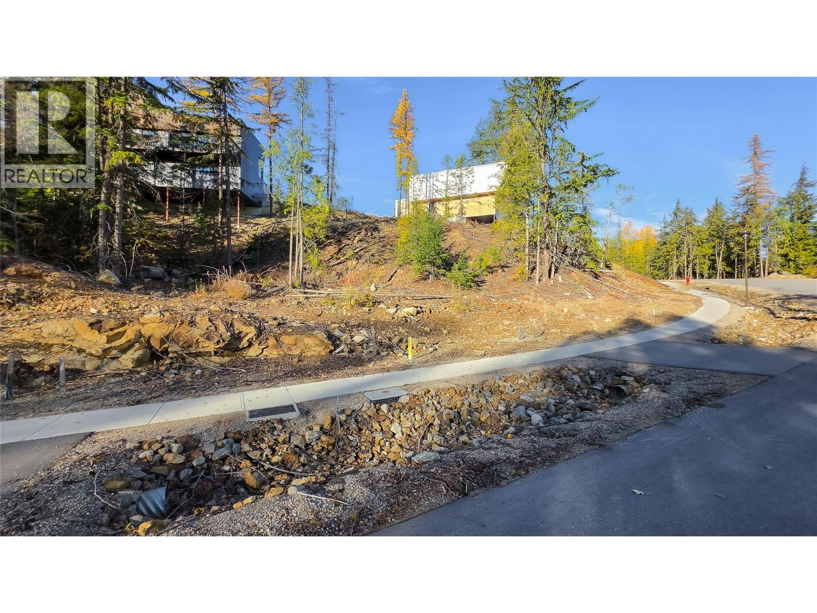 407 Centennial Place - 4