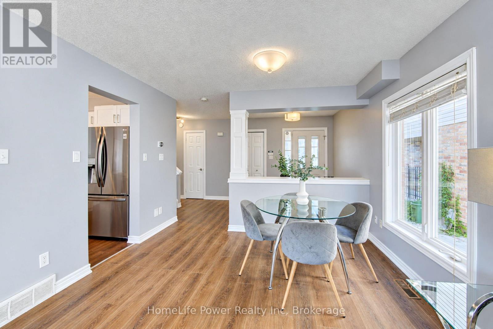 575 THISTLEWOOD DRIVE, London North (North C) — photo 5