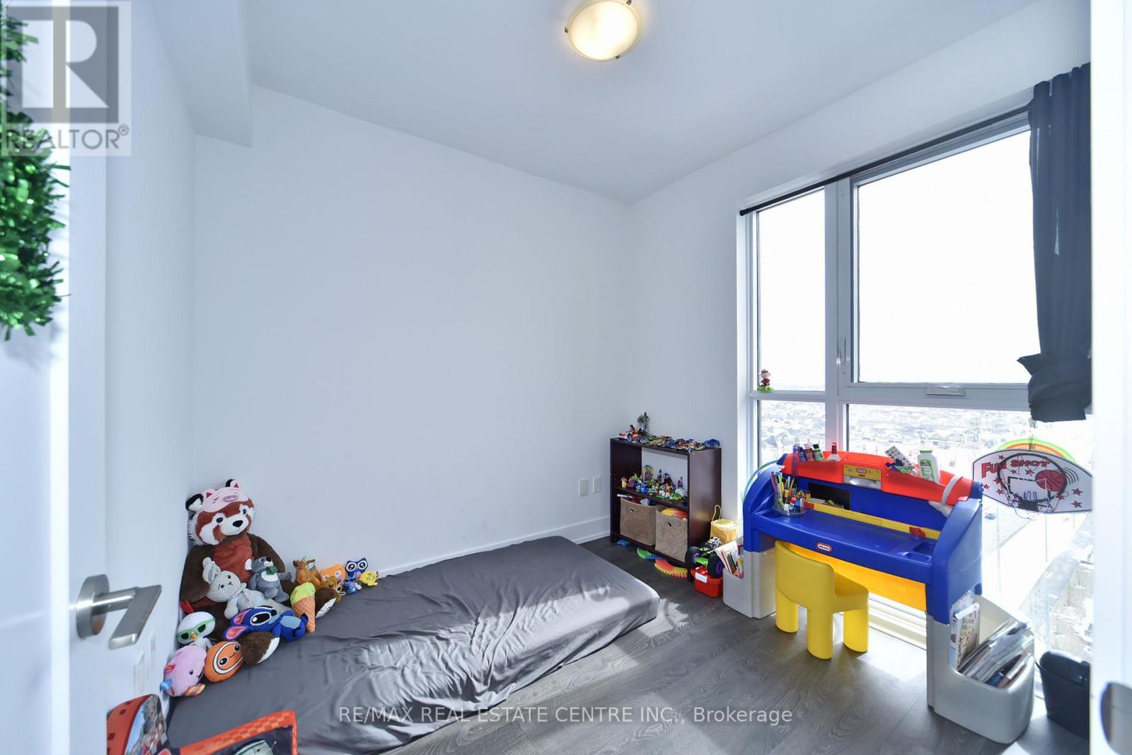 1216- 2550 Simcoe Street, Oshawa, ON photo 31