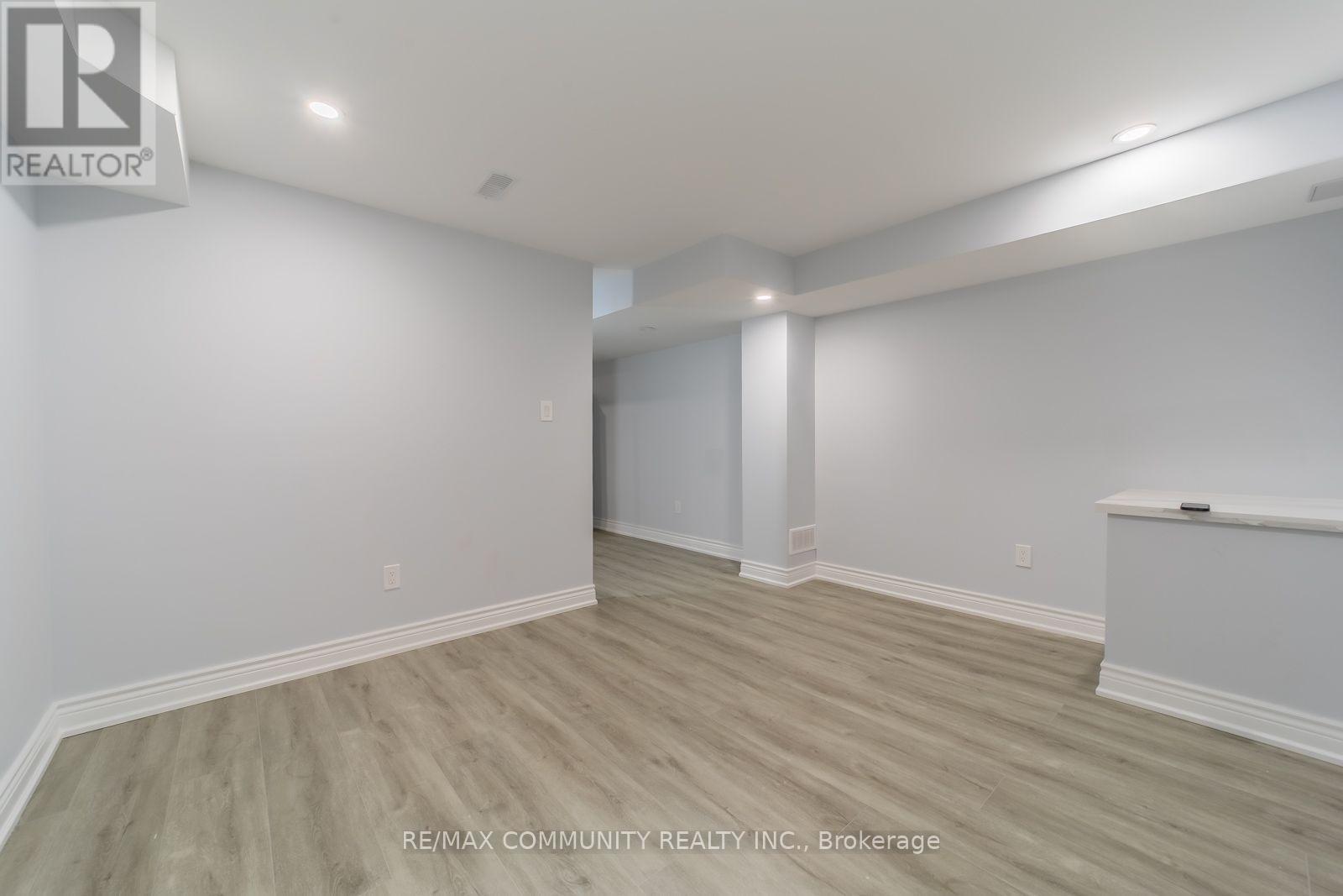 59 JOLLY WAY, Toronto (Dorset Park) — photo 4