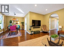 Eat in kitchen - 36 Hanover Place, Hamilton, ON L8K5X6 Photo 10