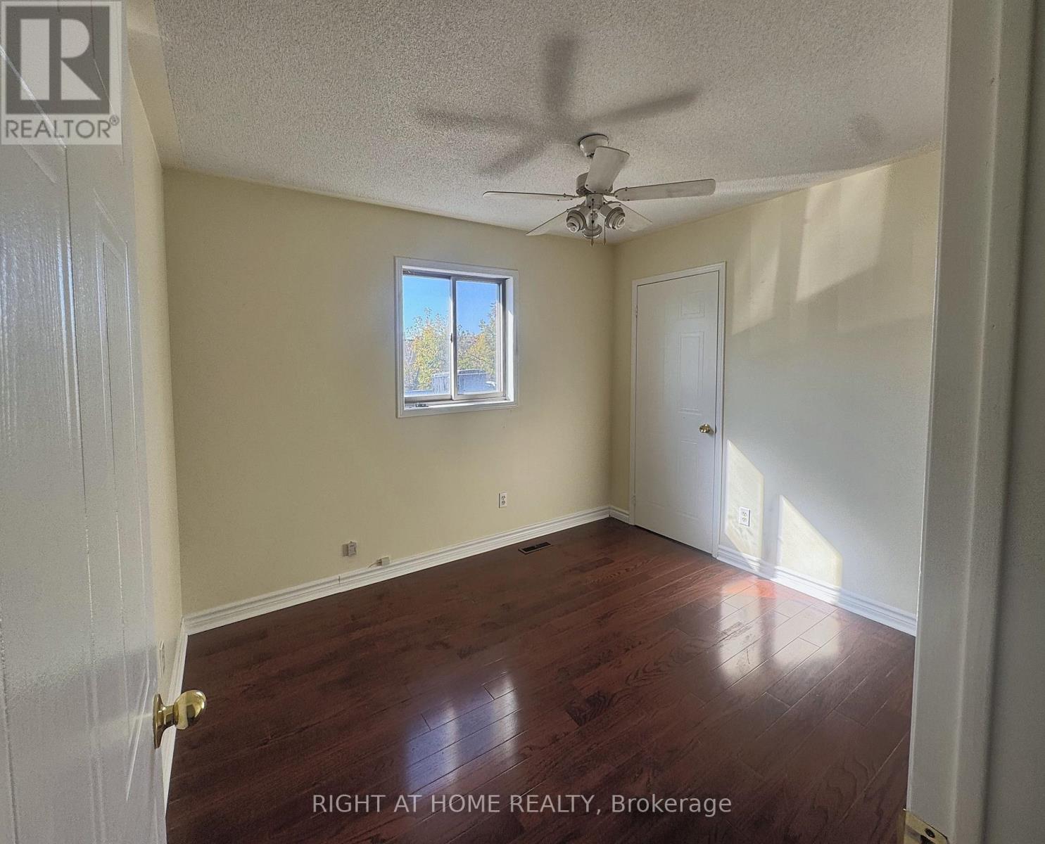 14 ACME CRESCENT - 13