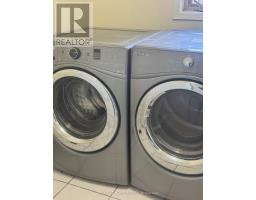 14 Acme Crescent, Toronto, ON M9R3B8 Photo 17