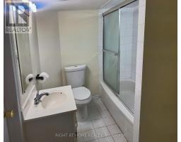 14 Acme Crescent, Toronto, ON M9R3B8 Photo 20