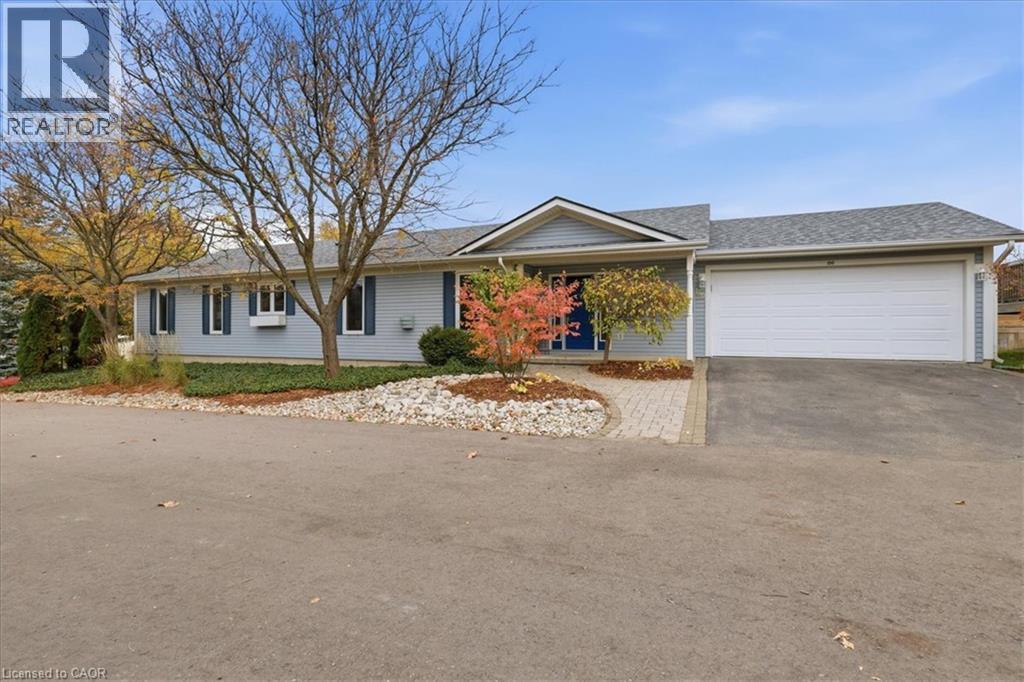 150 WESLEY Crescent - 23