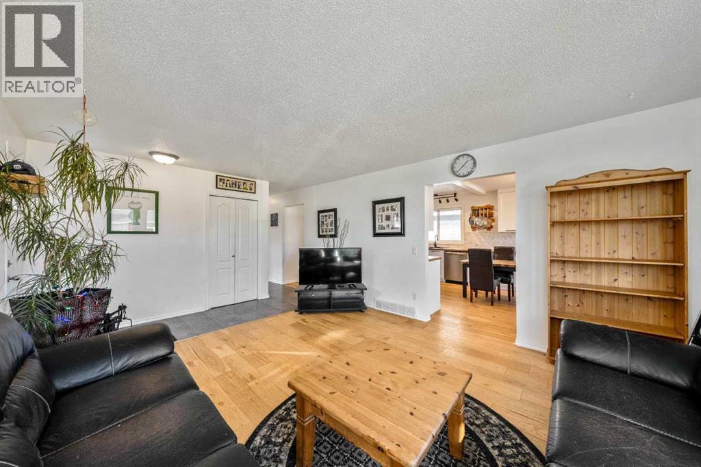 4055 Dovercroft Road SE photo 8