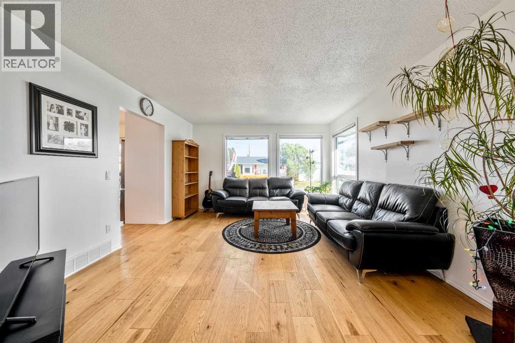 4055 Dovercroft Road SE photo 5