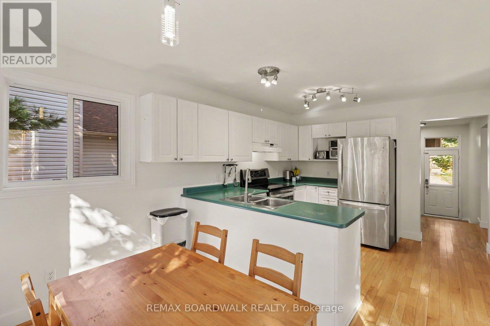 869 CLEARCREST CRESCENT, Ottawa — photo 10