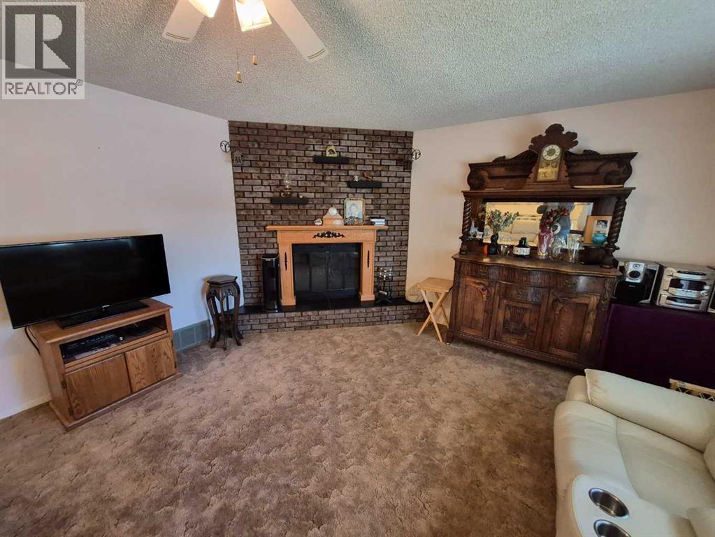 5209 40 Avenue, photo 16 of 43