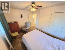 5209 40 Avenue, Taber, AB T1G1C6 Photo 13
