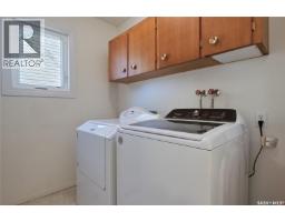 809 Athabasca Street E, Moose Jaw, SK S6H0M6 Photo 11