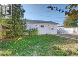 809 Athabasca Street E, Moose Jaw, SK S6H0M6 Photo 24