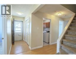 Bedroom - 809 Athabasca Street E, Moose Jaw, SK S6H0M6 Photo 9