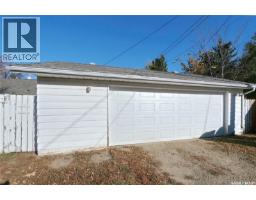 809 Athabasca Street E, Moose Jaw, SK S6H0M6 Photo 28