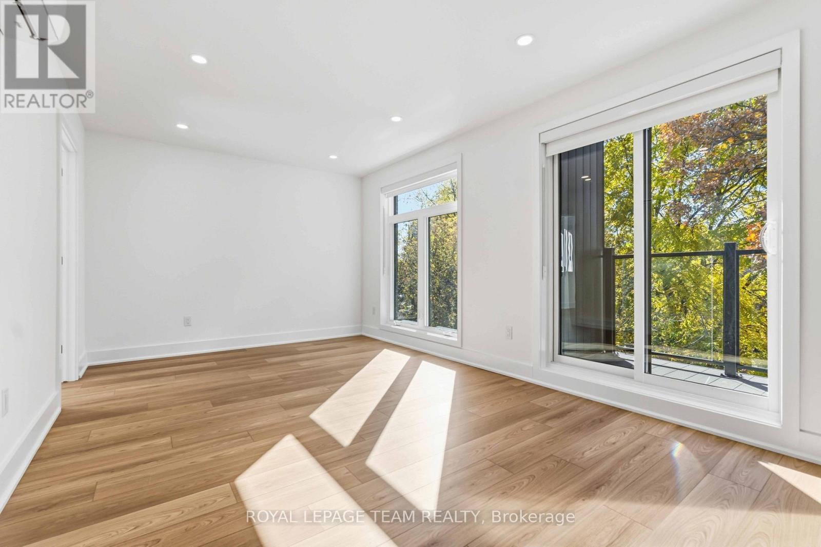 8 - 100 HAMILTON AVENUE N, Ottawa — photo 4