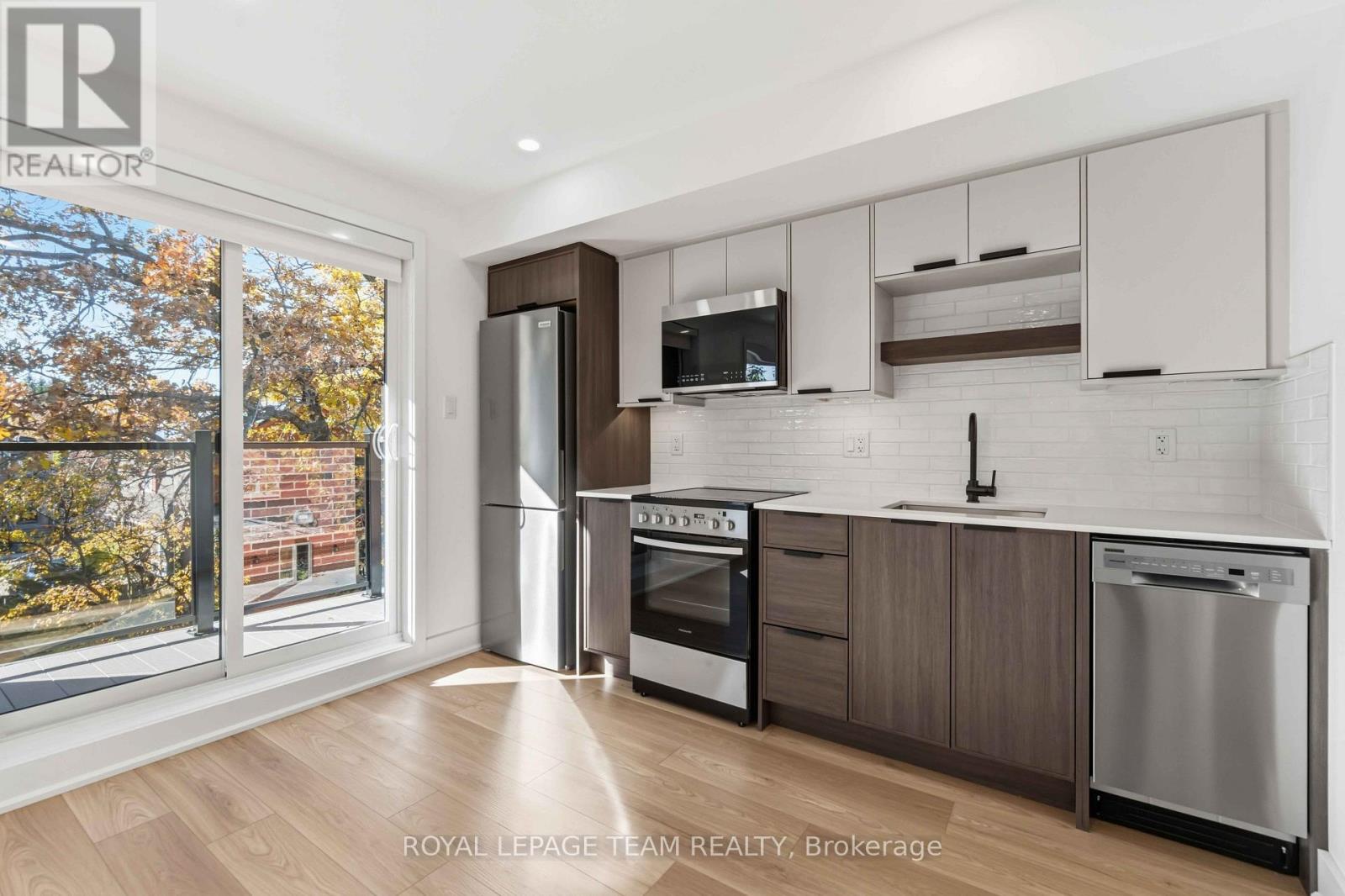 8 - 100 HAMILTON AVENUE N, Ottawa — photo 9