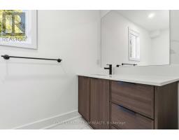 8 - 100 Hamilton Avenue N, Ottawa, ON K1Y1B9 Photo 13