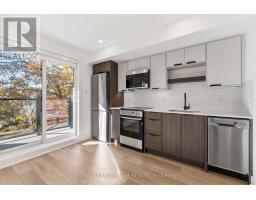 8 - 100 Hamilton Avenue N, Ottawa, ON K1Y1B9 Photo 9
