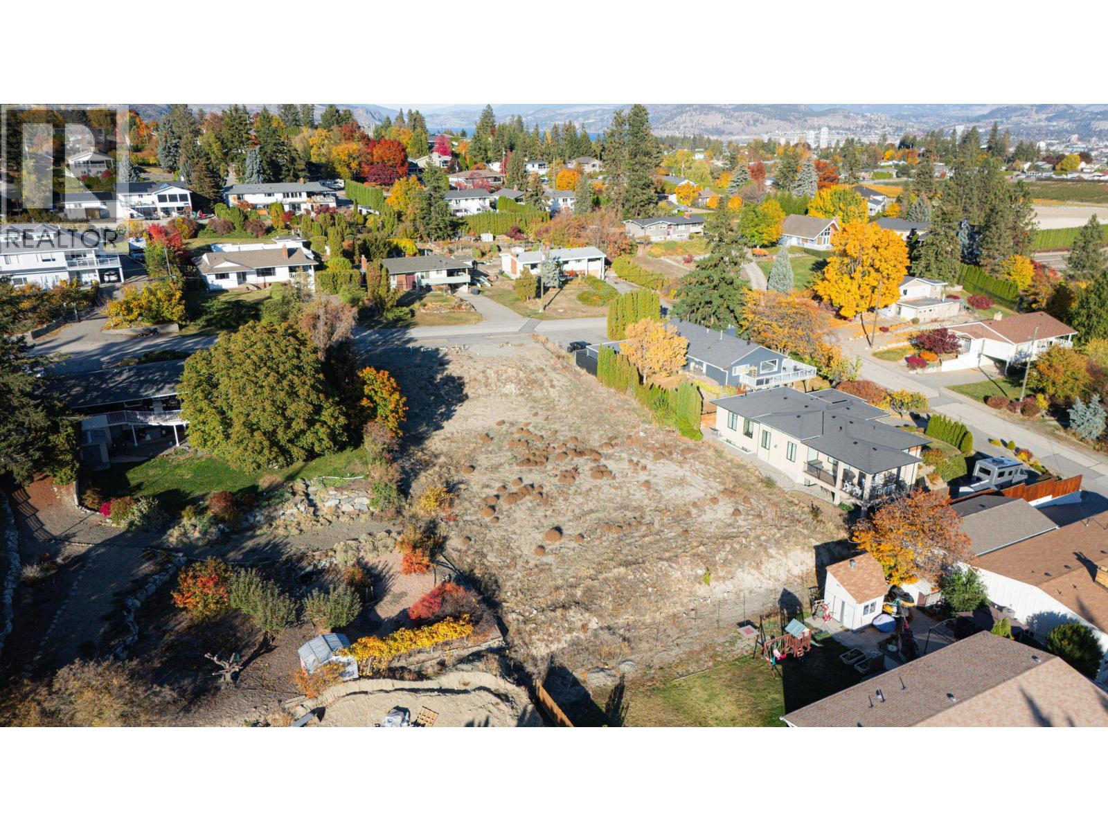  940 Skyline Road, West Kelowna