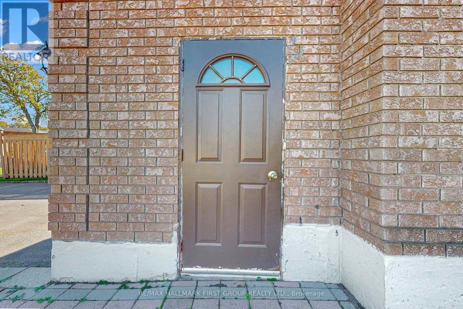 BSMT - 220 MORNINGVIEW TRAIL, Toronto (Rouge) — photo 2