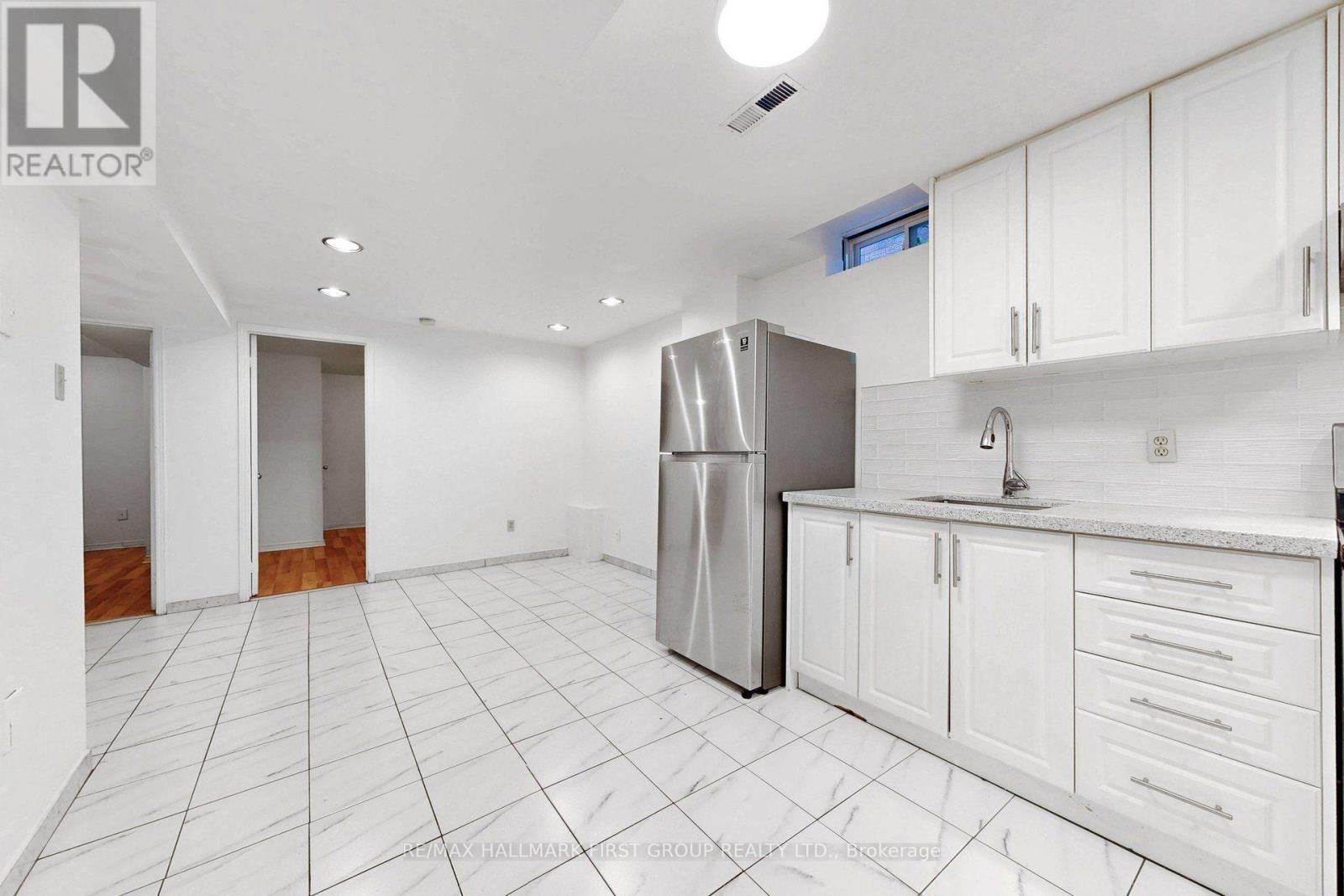 BSMT - 220 MORNINGVIEW TRAIL, Toronto (Rouge) — photo 7