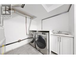 Bsmt - 220 Morningview Trail, Toronto, ON M1B5L7 Photo 6