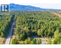 2969 Mclean Lane, Qualicum Beach, BC V9K2L7 Photo 7