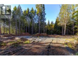 2969 Mclean Lane, Qualicum Beach, BC V9K2L7 Photo 19