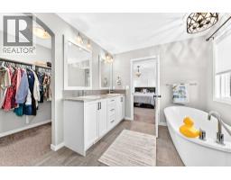 336 Ravenstern Link Se, Airdrie, AB T4A0W5 Photo 32