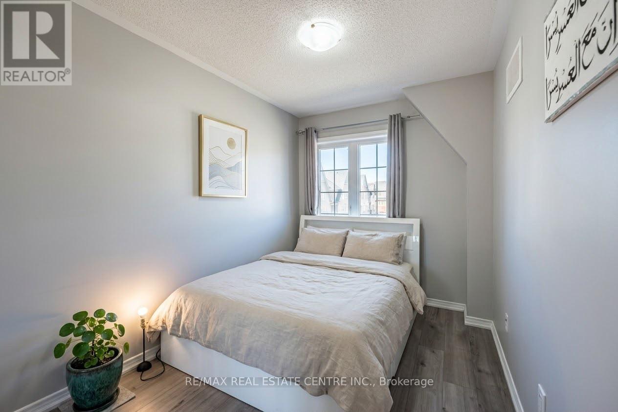91 Danzatore Path, Oshawa, ON photo 11