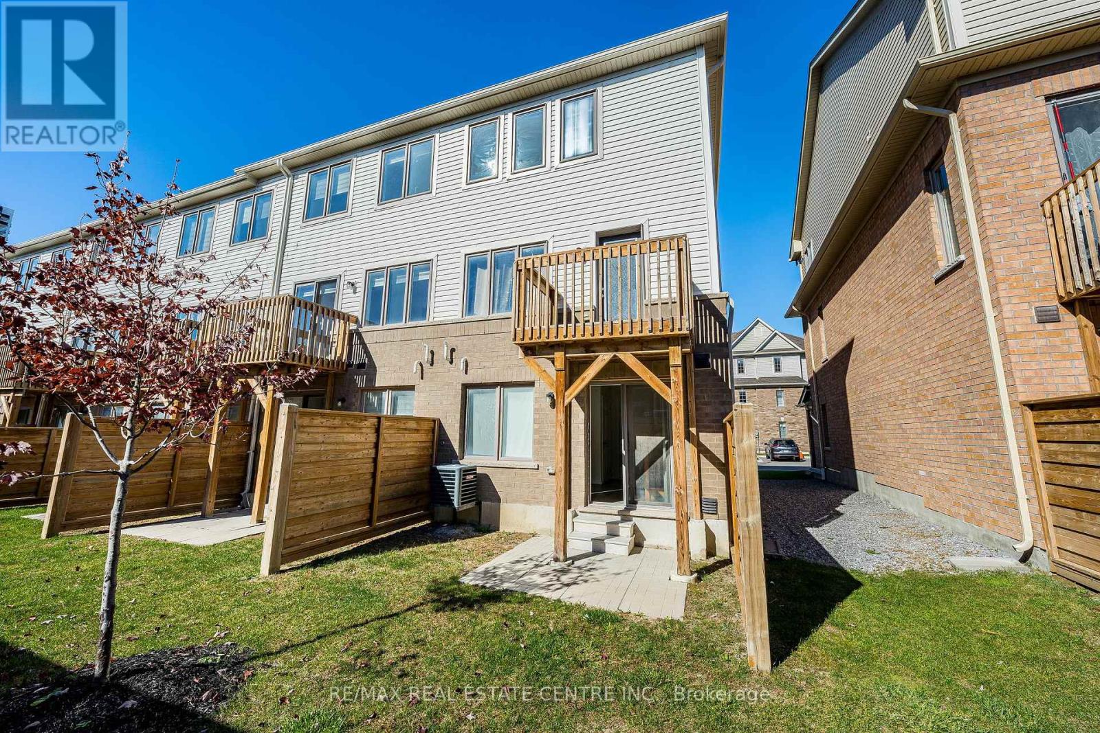 91 Danzatore Path, Oshawa, ON photo 19