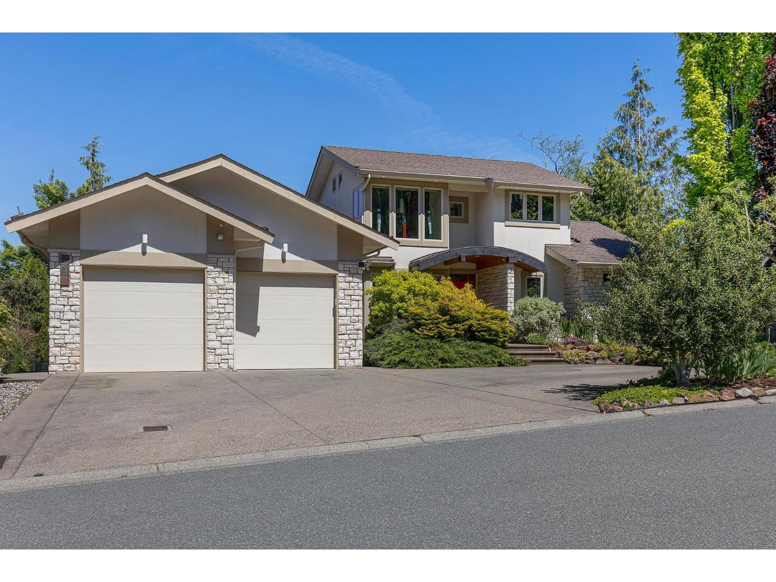 43857 STONERIDGE PLACE, Chilliwack Mountain