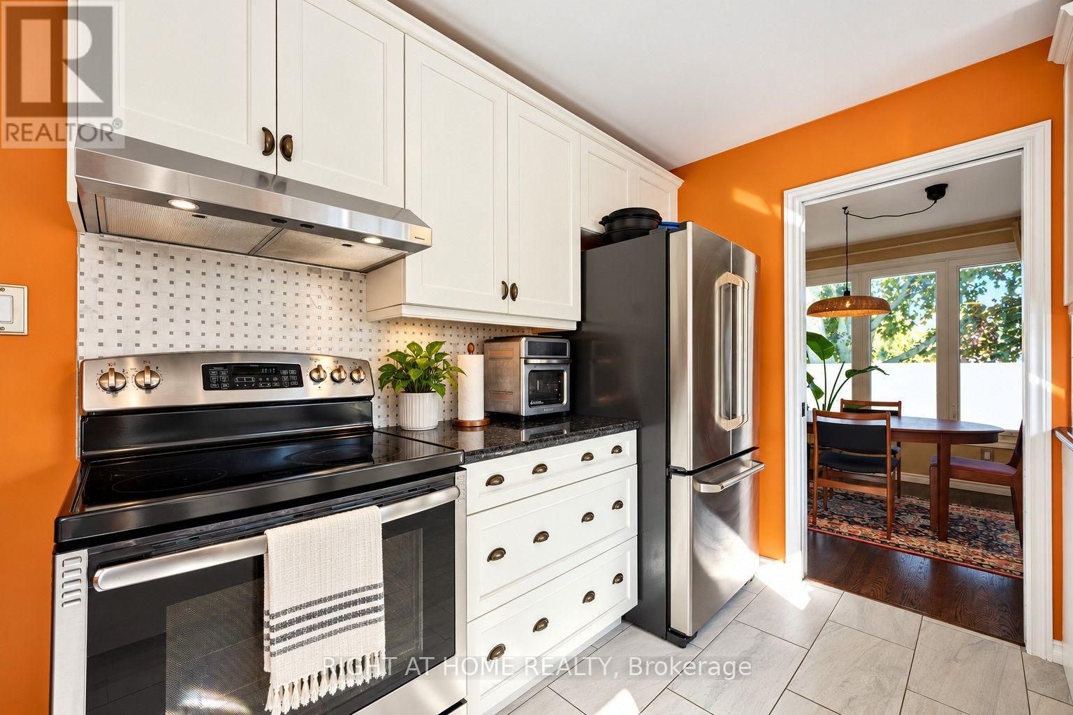 36 Hanover Place, Hamilton, ON photo 14