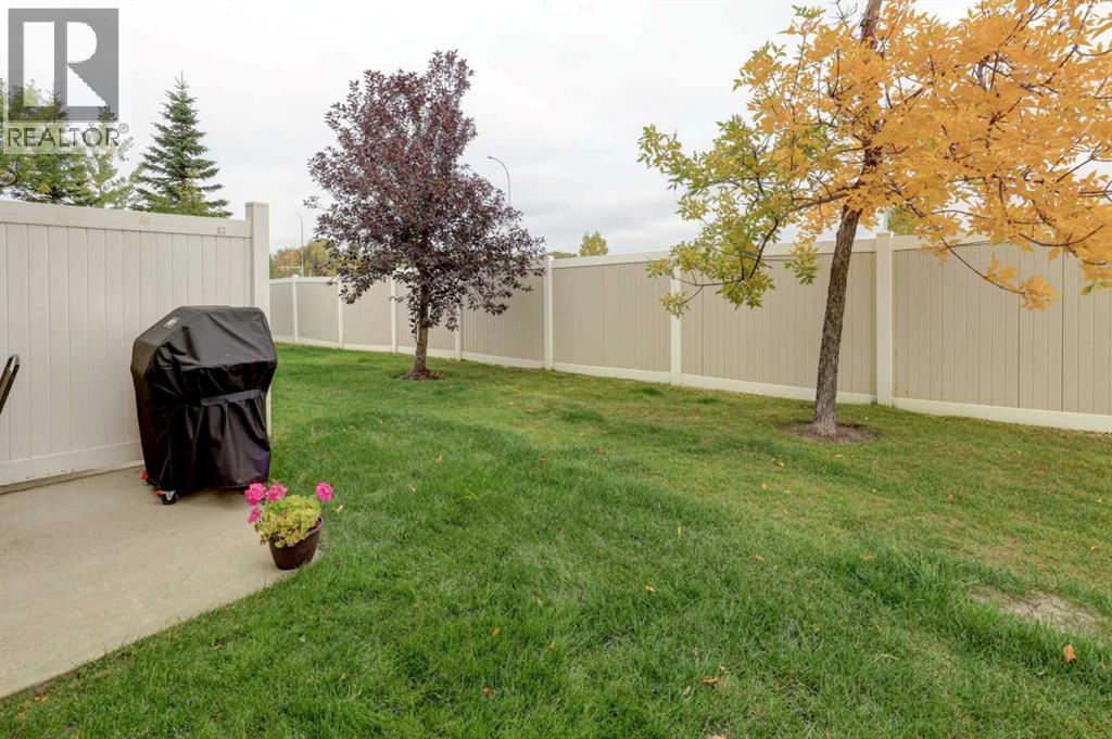 175 Royal Oak Gardens NW photo 25
