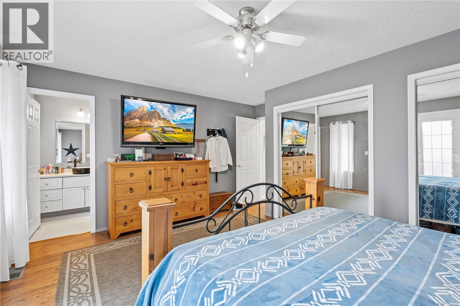 1072 Roberton Blvd, Parksville - Image 1
