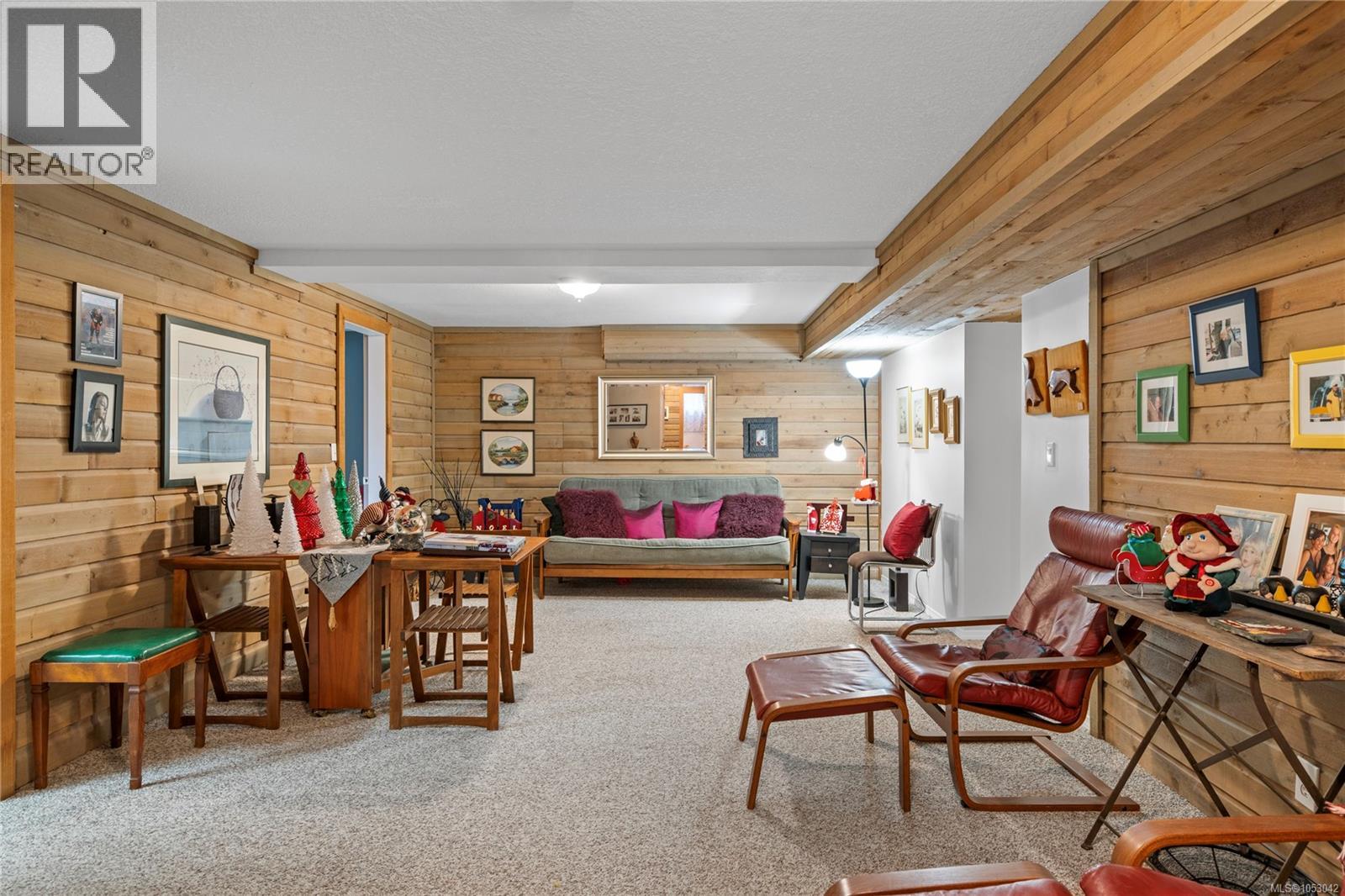 1072 Roberton Blvd, Parksville - Image 1