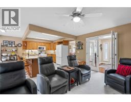 1072 Roberton Blvd, Parksville, BC V9P2N9 Photo 21