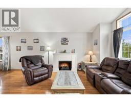 Foyer - 55 Wildrose Drive, Sylvan Lake, AB T4S2K8 Photo 7